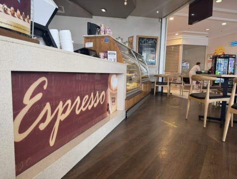 LEASEHOLD - Muffin Break, Wagga Wagga NSW - 1P0547