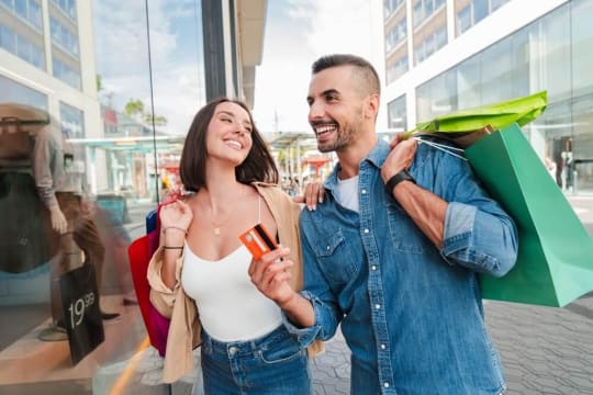 SH00111 - WOMEN'S ONLINE ECOMMERCE STORE