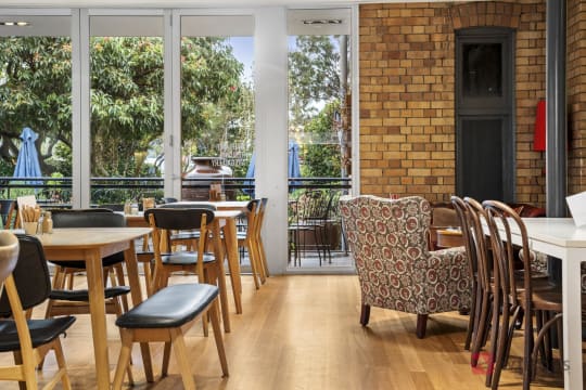 Kxlixhk8fqtrq8hduws3