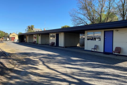 Terminus Hotel - A Big Country Hotel