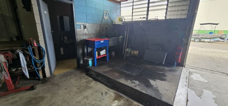 Doig Automotive - 29-Year Townsville Automotive Workshop – 4-Day Week / 10 Months per Year