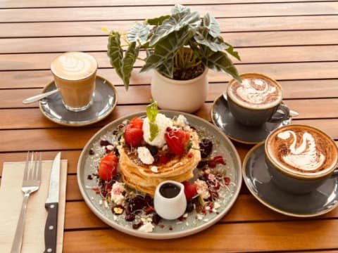 Thriving Café Opportunity in Busy Lake Haven Shopping Precinct