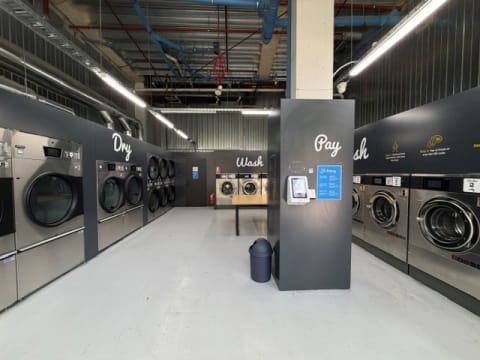 ​24 hour Fully Automated CBD Laundromat $350,000