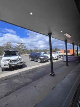 Bottle Shop and Tavern $75,000 wiwo Easy Operation, Main Rd Frontage, Highly Profitable
