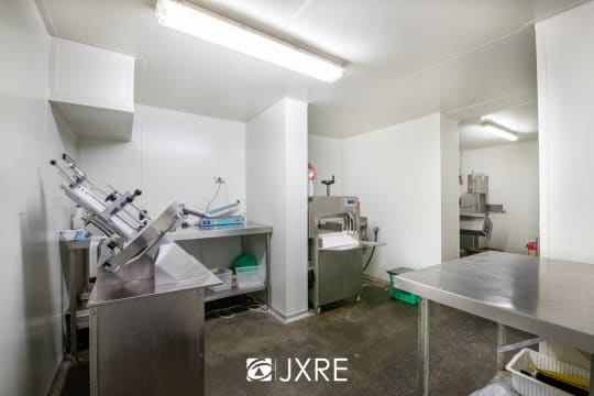 Well Equipped Meat / Foods Processing Factory in Richmond