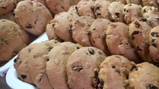 Established Sandy Bay Bakery & Café with Loyal Local Following