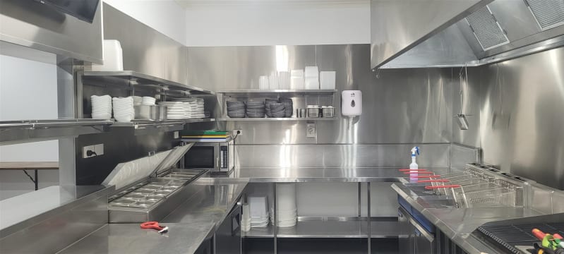TURNKEY BAR & GRILL FOR SALE — RAINBOW BEACH QLD
