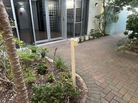 Landscaping & Maintenance - Easy To Run