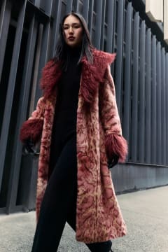 Premium Ladies Styling Boutique Business for Sale SV1614