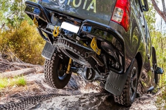 4WD and Accessory Product Importer, Light Fabricator and Fitment Business #409