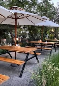 URGENT SALE Licensed Cafe in Richmond, with 4-bed Dwelling