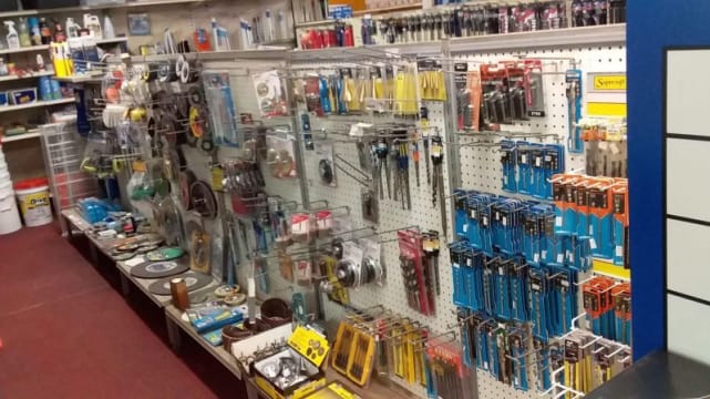 Successful, well-established Freehold Hardware store, food retail and residence