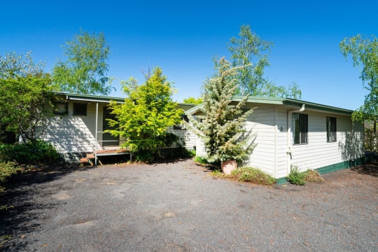 Queen's Cottage, Khancoban – Where the Murray & Snowy Mountains Lifestyle Meet