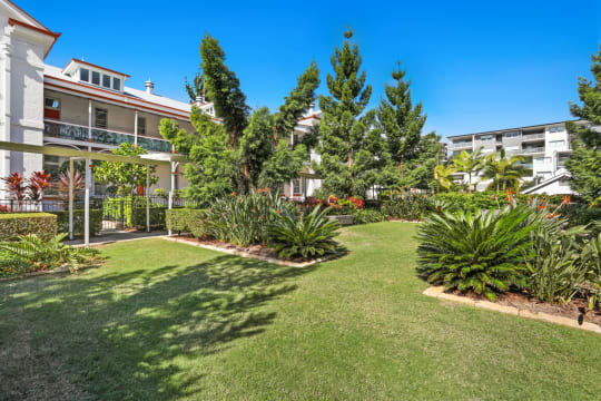 Ljqc8av2hlbfvc203vrf