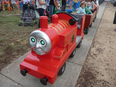 Popular Mobile Entertainment – Thomas the Tank Engine Trackless Trains – National Opportunity