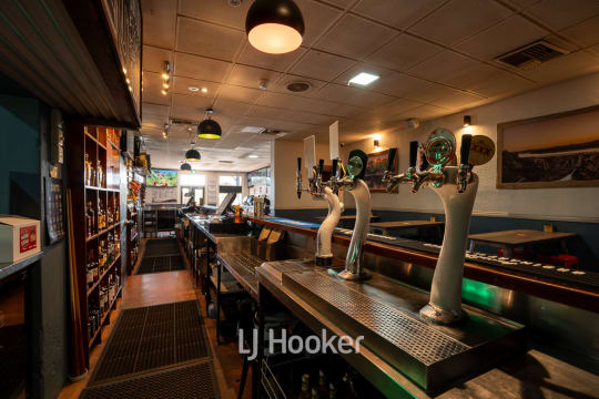 A Collie Institution with a Newly Added Accommodation Income Stream