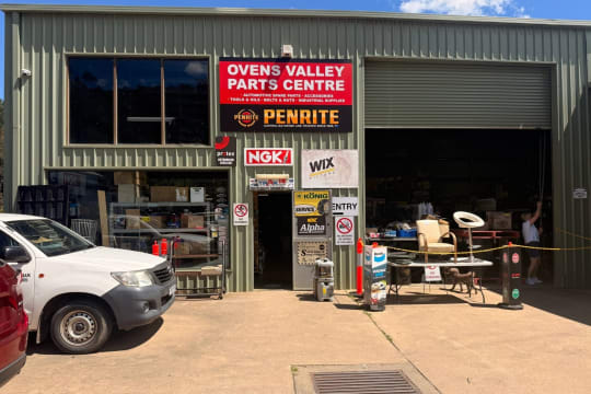LEASEHOLD - Ovens Valley Parts Centre, Bright VIC - 1P0628