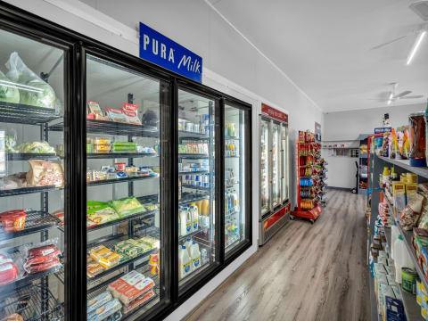 Road House General Store LPO Freehold 3BR Home Block size 2668m2, T/O FY25 $1.5mill+