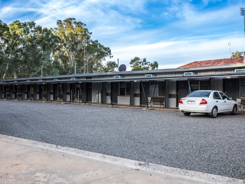 IDEAL FIRST TIME LEASEHOLD OPPORTUNITY - 2397ML