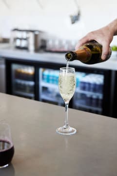 Fully Licensed Restaurant & Function Venue for Sale – Sunshine