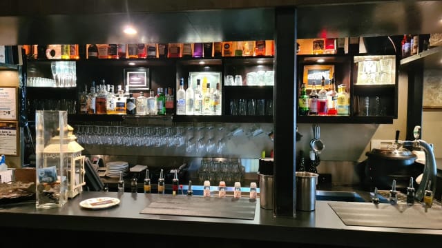 Cabinet Bar - After 18 successful years, the current owners are looking to sell due to relocation.