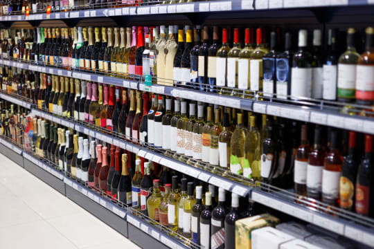 Outstanding Ashwood Business Opportunity: Established Liquor Store in Prime Location [2605081]