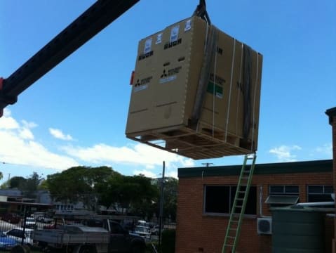 Lpyvyqpwdswsjumef9mr