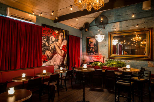 ​MYRTLE WINE BAR & MURMUR PIANO BAR