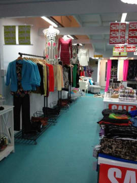 LADIES FASHION RETAIL STORE  WITH FULLY FUNCTIONING ON-LINE WEBSITE