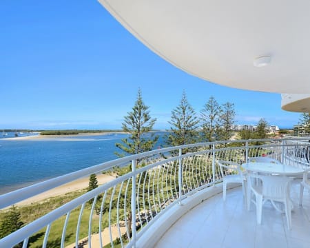 Invest in a Proven Gold Coast Winner—Enquire About This Management Rights Gem! - ID 8133