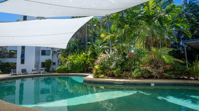 Beachfront Lifestyle & Income – Holiday Management Rights, Trinity Beach – ID 9148