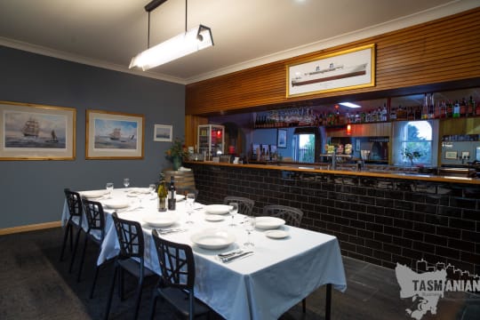 EXTRAORDINARY OPPORTUNITY RENOVATED 10 ROOM HOTEL & RESTAURANT, BAR & BOTTLESHOP