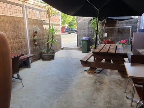 CAFE BUSINESS - Colac