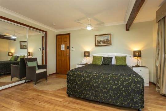 Profitable Seaside Bed & Breakfast Freehold Investment in Redcliffe