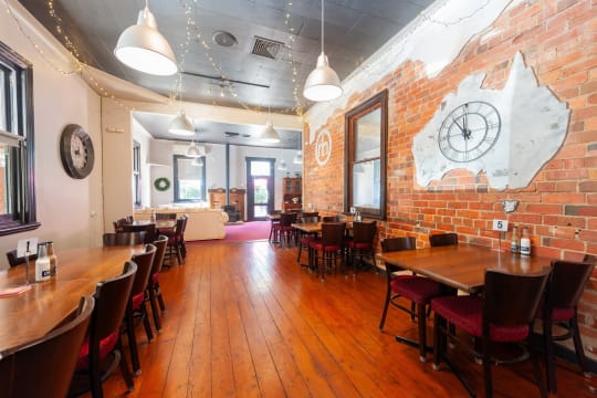 LEASEHOLD - Railway Hotel, Wangaratta VIC - 1P0577