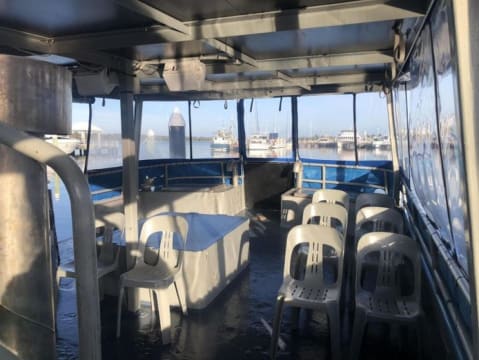 Boat Cruise business. A great coastal lifestyle.