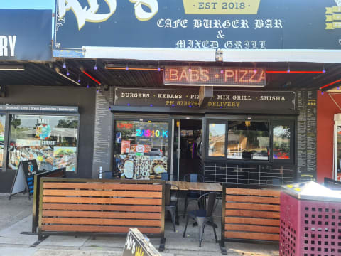 AD'S CAFE BURGER BAR & MIX GRILL - EXCELLENT OPPORTUNITY FOR NEW PURCHASER