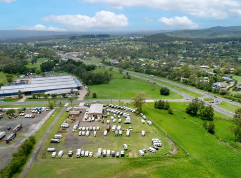 Caravan / RV Sales & Repair Business