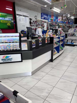 Newsagency $120,000 plus Sav in Busy Town of Emerald + Freehold available for $720,000