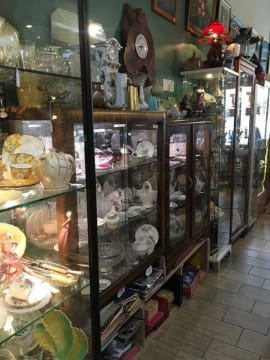 Antique / Vintage / Giftware business for sale.  Established on-line presence.