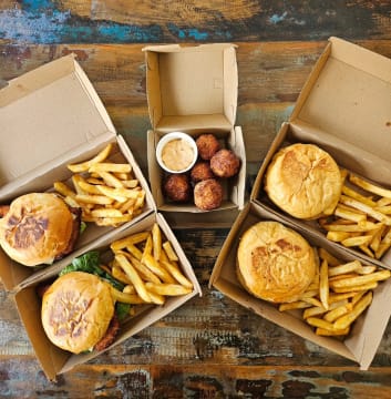 MORGAN'S BAR & GRILL, ANGLESEA FOR SALE - POA