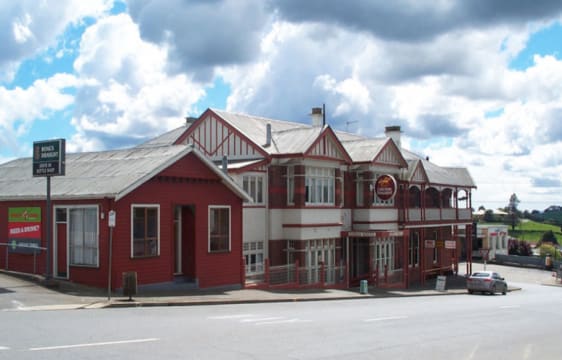 Leasehold Landmark Lords Hotel, sought after rare opportunity Offers Over $350,000 +sav