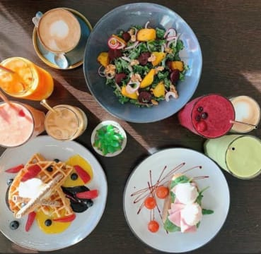 Lumos Café Restaurant