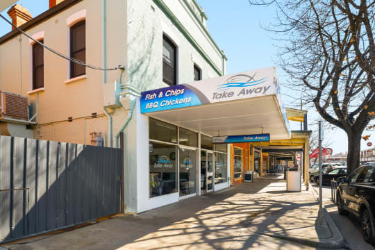 UNDER OFFER - Corowa Take Away, NSW - 1P0572