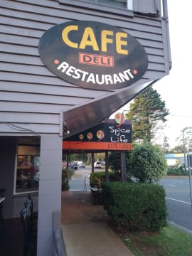 Restaurateurs & Cafe/Bar operators: ignite this unique Spice of Life Cafe Deli to be so much ...