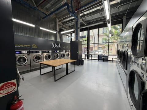 ​24 hour Fully Automated CBD Laundromat $350,000