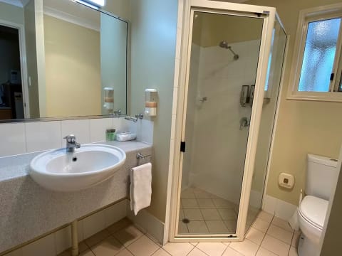 CENTRAL QLD LEASEHOLD MOTEL - 1934ML