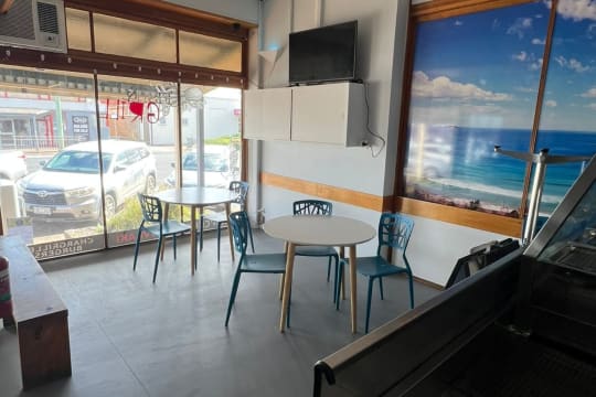 UNDER OFFER - Henty St Fish & Grill
