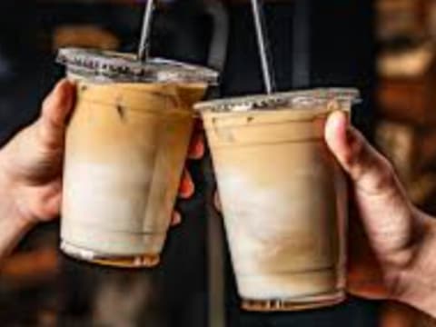 Popular Kiosk Opportunity in the Heart of Lake Haven