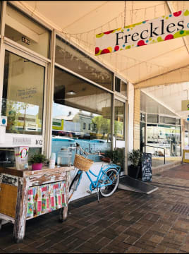 Freckles - Fresh Coffee, Breakfast, Brunch & Lunch